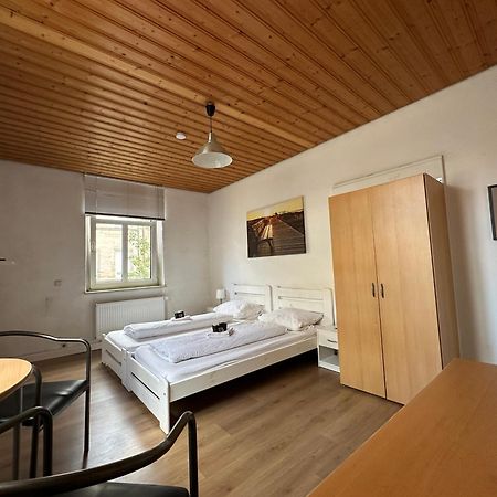 Privatzimmer Fürth Zentrum Exterior foto